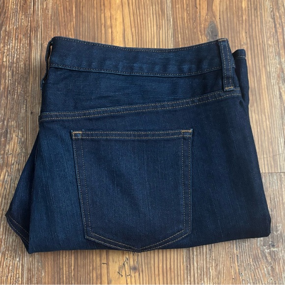 Gap Long & Lean Denim in Dark Wash Size 34R - Picture 7 of 8
